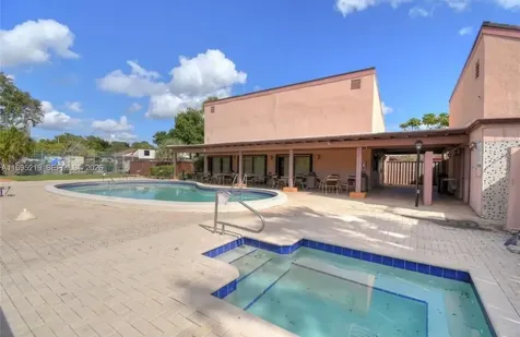 1752 NW 74th Avenue Plantation FL 33313