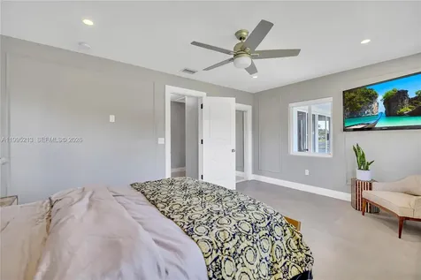 750 Harrison Street Hollywood FL 33019