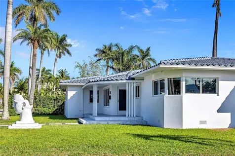 750 Harrison Street Hollywood FL 33019