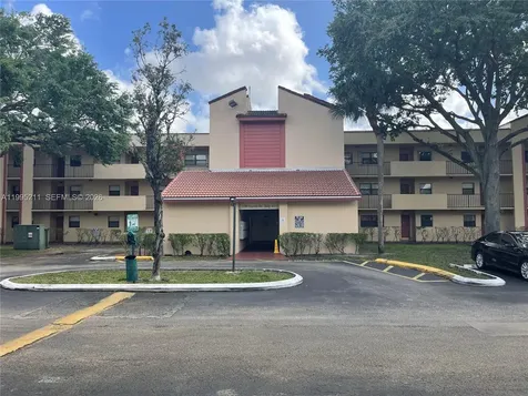 3199 Foxcroft Road Miramar FL 33025