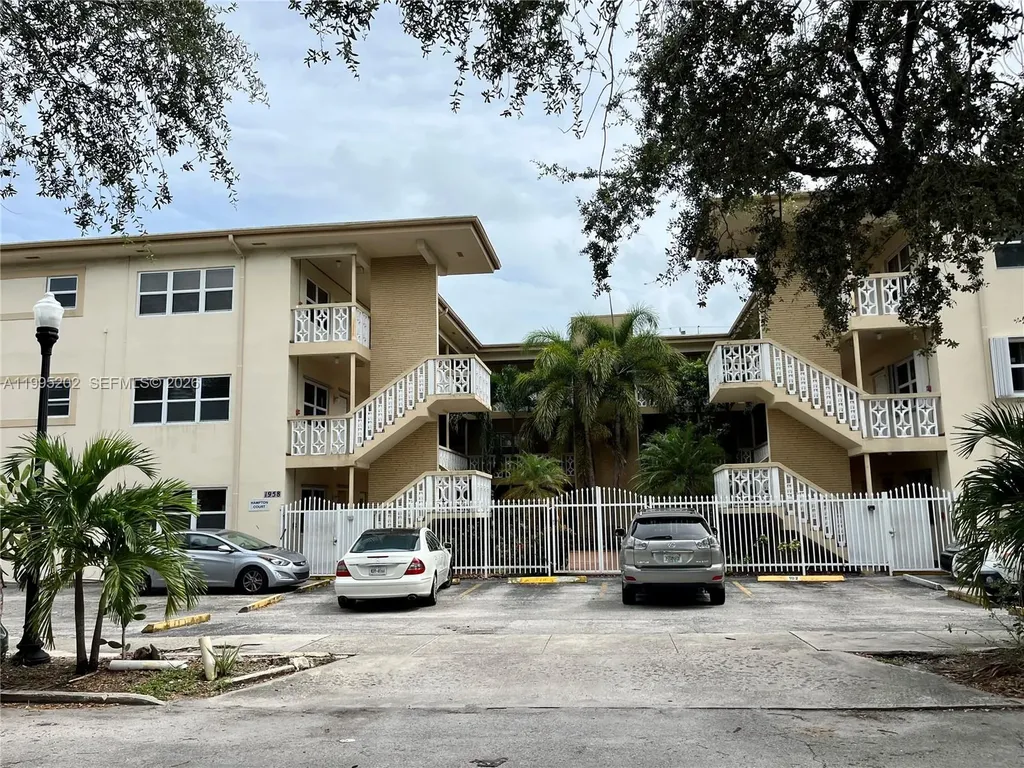 1958 Monroe Street Hollywood FL 33020