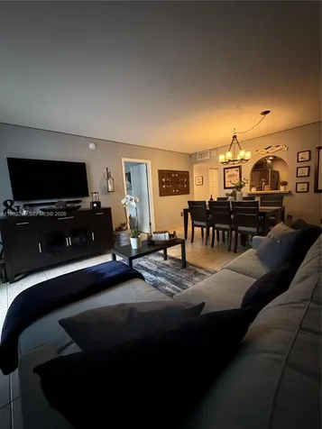 401 Ocean Drive Miami Beach FL 33139