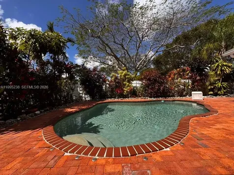 15032 SW 143rd Avenue Miami FL 33186