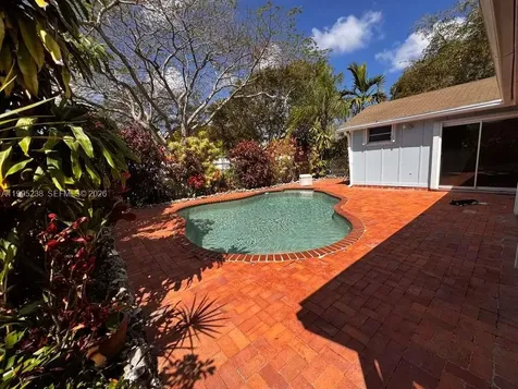 15032 SW 143rd Avenue Miami FL 33186