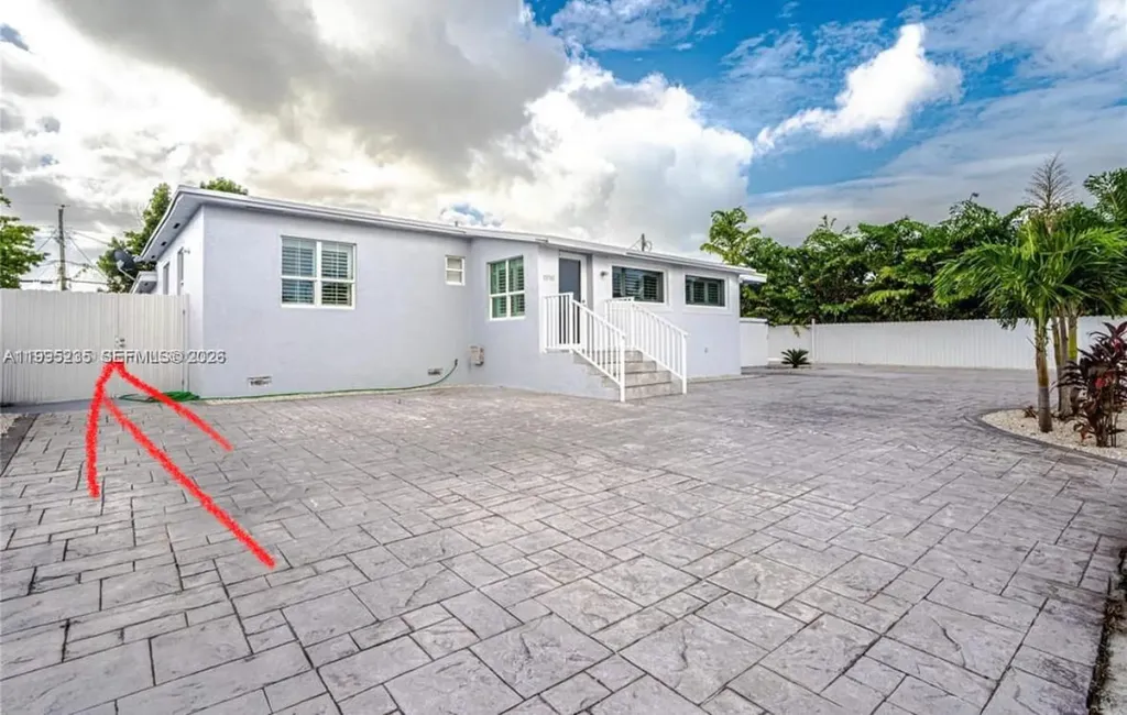 230 E 56th Street Hialeah FL 33013