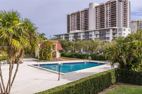 1651 NE 115th Street Miami FL 33181