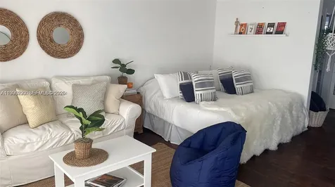 7440 Byron Avenue Miami Beach FL 33141