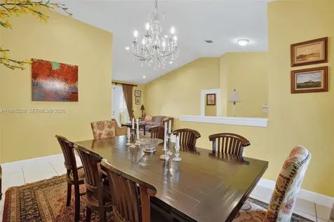 6462 SW 93rd Place Miami FL 33173