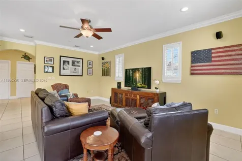 6462 SW 93rd Place Miami FL 33173