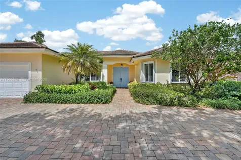 6462 SW 93rd Place Miami FL 33173