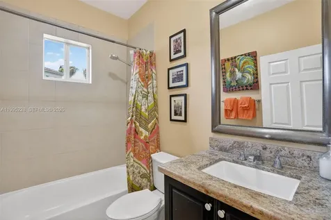 6462 SW 93rd Place Miami FL 33173