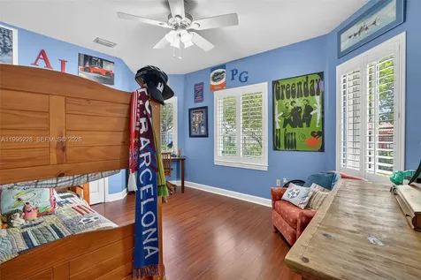 6462 SW 93rd Place Miami FL 33173