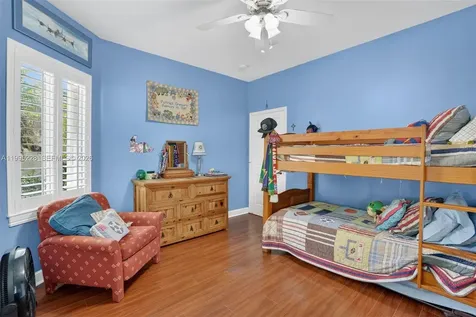 6462 SW 93rd Place Miami FL 33173