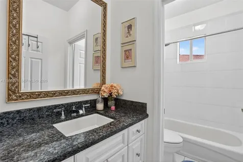 6462 SW 93rd Place Miami FL 33173