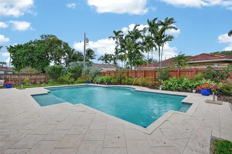 6462 SW 93rd Place Miami FL 33173