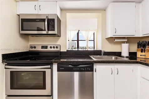 800 Parkview Drive Hallandale Beach FL 33009