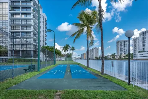 800 Parkview Drive Hallandale Beach FL 33009