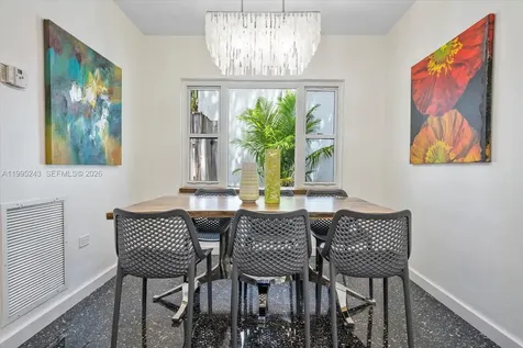 2951 Jefferson Street Miami FL 33133