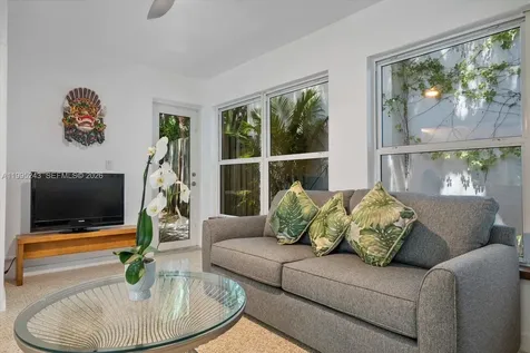 2951 Jefferson Street Miami FL 33133