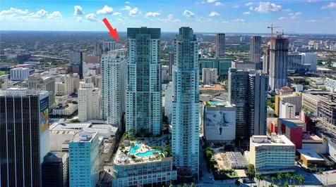 253 NE 2nd Street Miami FL 33132