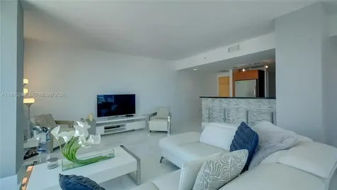 253 NE 2nd Street Miami FL 33132