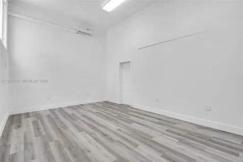 4255 E 8th Avenue Hialeah FL 33013