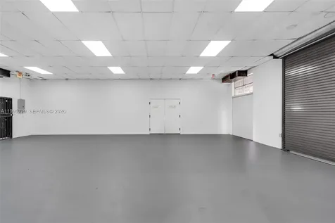 4255 E 8th Avenue Hialeah FL 33013