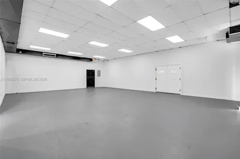 4255 E 8th Avenue Hialeah FL 33013