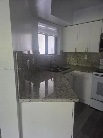 8365 SW 152nd Avenue Miami FL 33193
