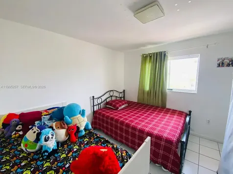 3021 W 76th Street Hialeah FL 33018