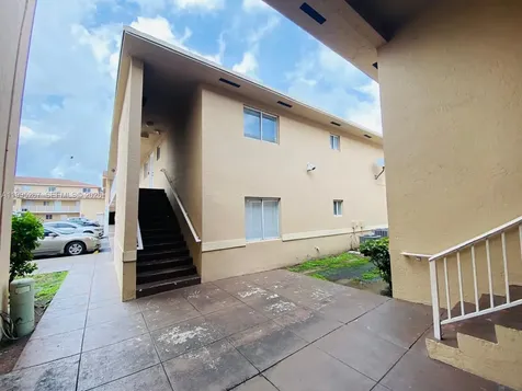 3021 W 76th Street Hialeah FL 33018