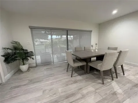 307 Bonnie Brae Way Hollywood FL 33021