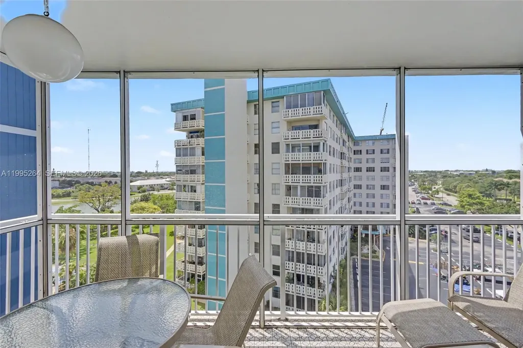 4200 Hillcrest Drive Hollywood FL 33021