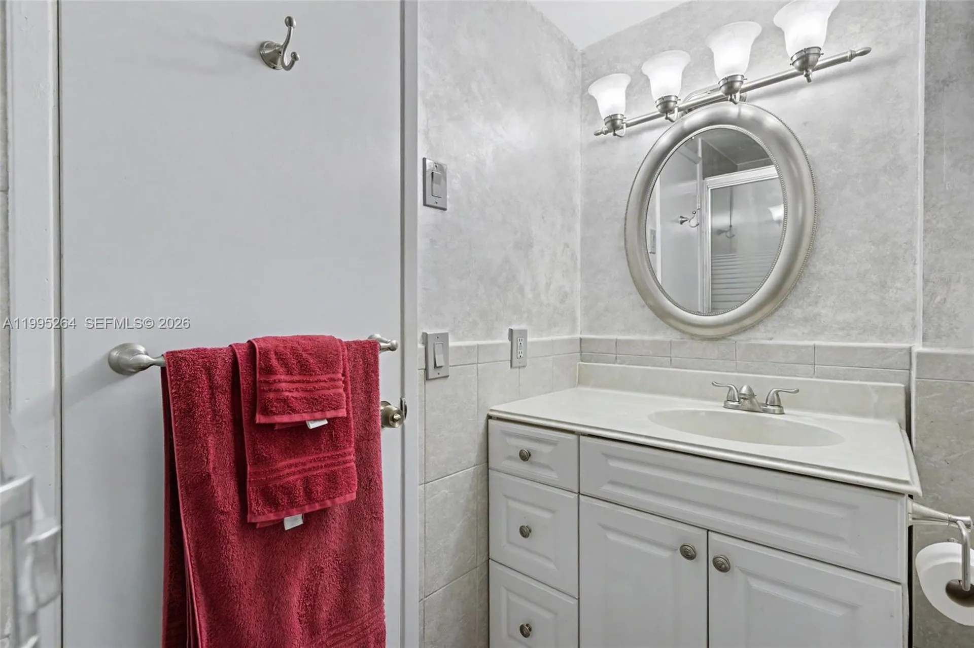 4200 Hillcrest Drive Hollywood FL 33021