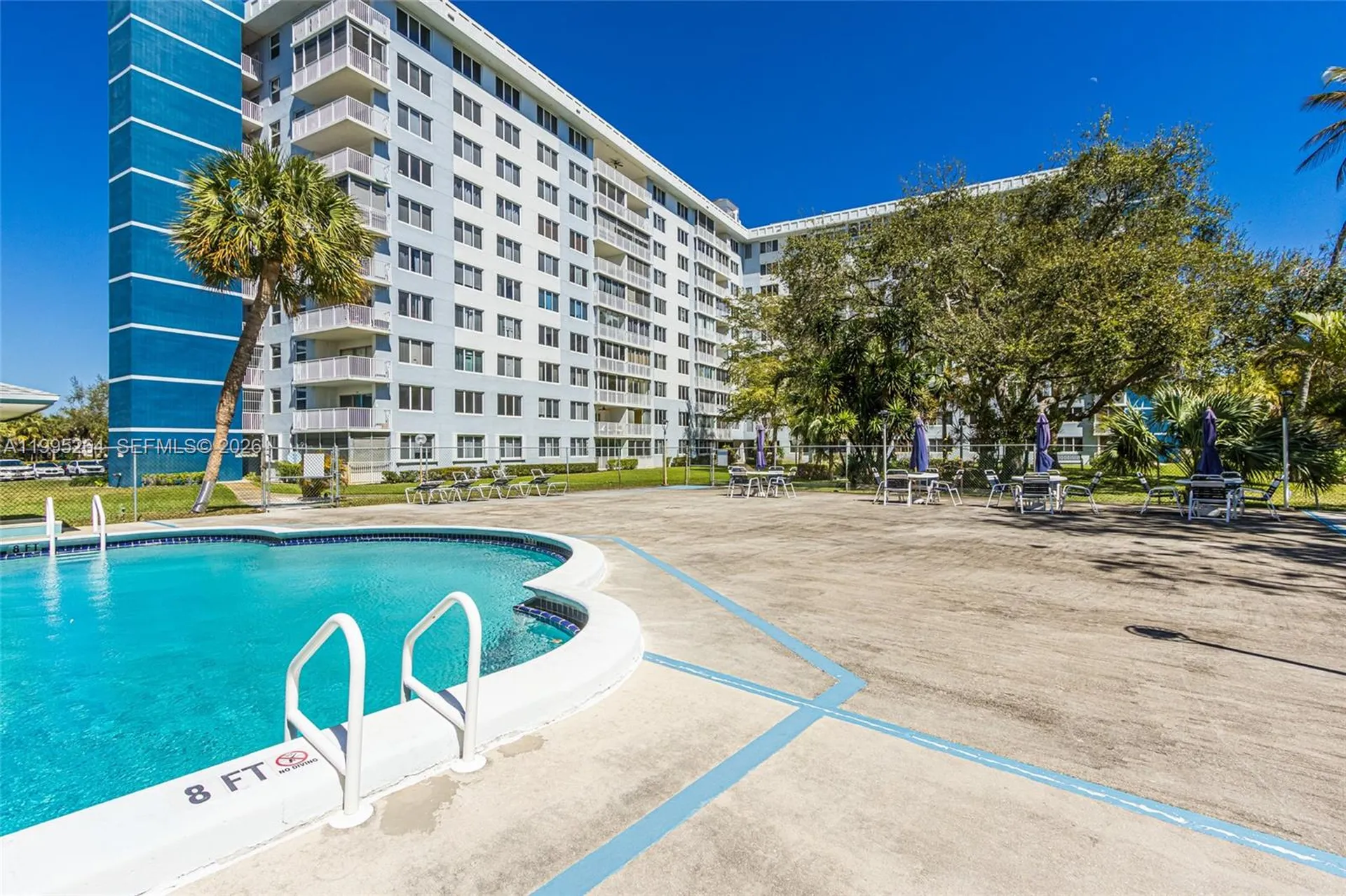 4200 Hillcrest Drive Hollywood FL 33021