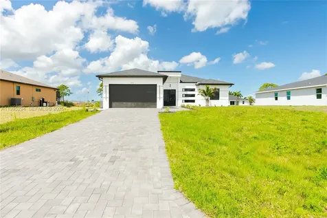 2834 NW 17th Place Cape Coral FL 33993