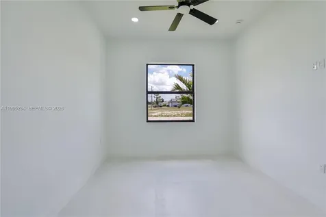2834 NW 17th Place Cape Coral FL 33993