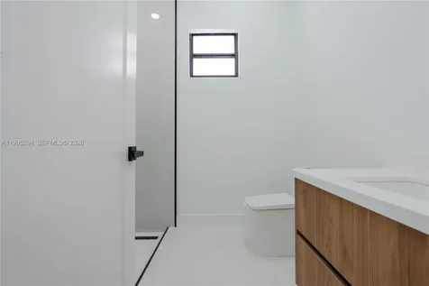 2834 NW 17th Place Cape Coral FL 33993