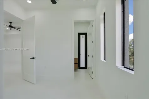 2834 NW 17th Place Cape Coral FL 33993