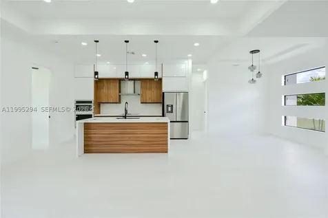 2834 NW 17th Place Cape Coral FL 33993
