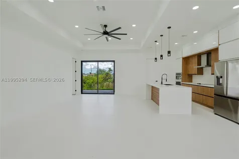 2834 NW 17th Place Cape Coral FL 33993