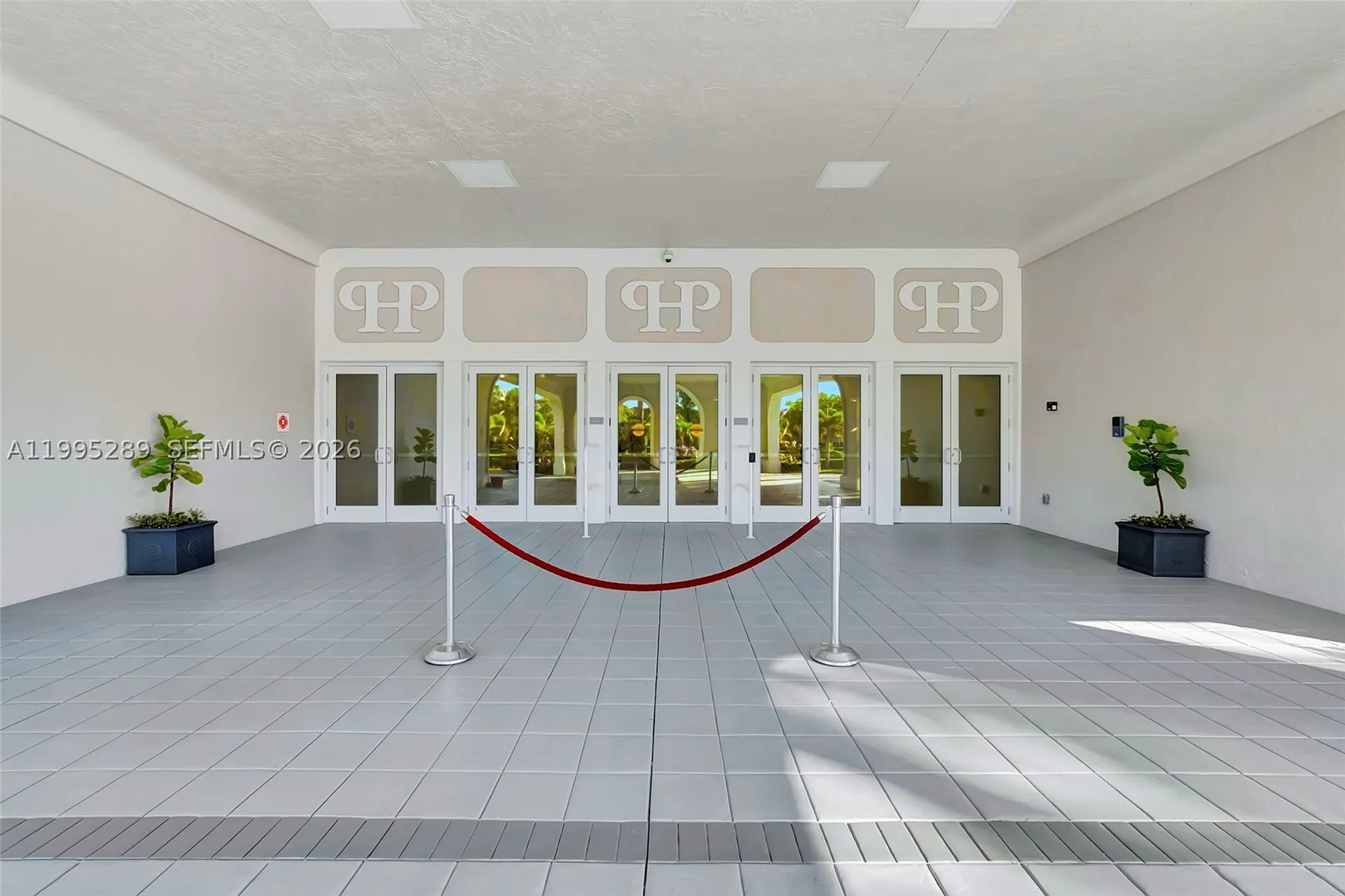 6141 SE Sunny Pointe Circle Delray Beach FL 33484