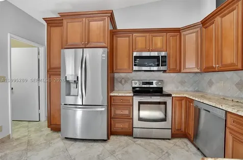 6141 SE Sunny Pointe Circle Delray Beach FL 33484