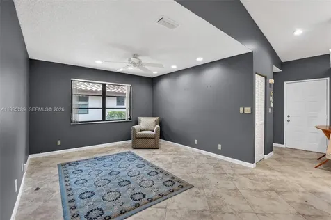 6141 SE Sunny Pointe Circle Delray Beach FL 33484