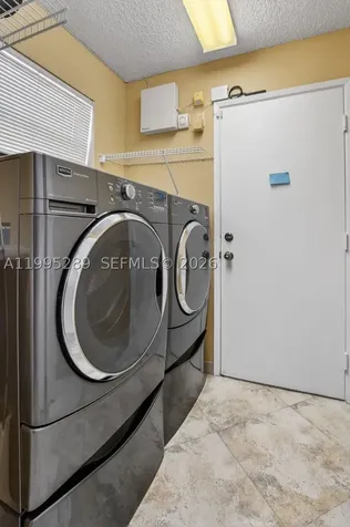 6141 SE Sunny Pointe Circle Delray Beach FL 33484