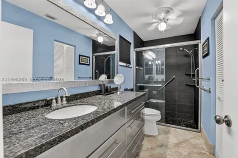 6141 SE Sunny Pointe Circle Delray Beach FL 33484