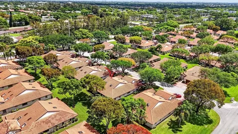 6141 SE Sunny Pointe Circle Delray Beach FL 33484