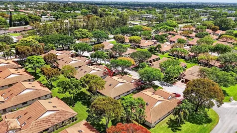 6141 SE Sunny Pointe Circle Delray Beach FL 33484