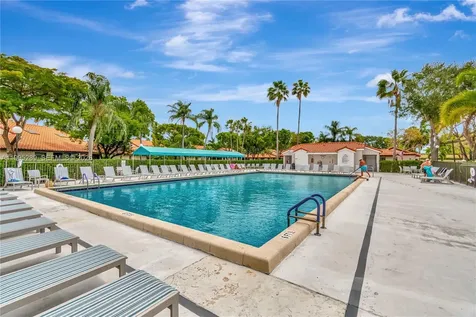 6141 SE Sunny Pointe Circle Delray Beach FL 33484