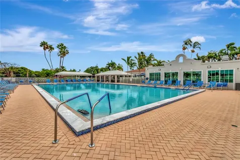 6141 SE Sunny Pointe Circle Delray Beach FL 33484